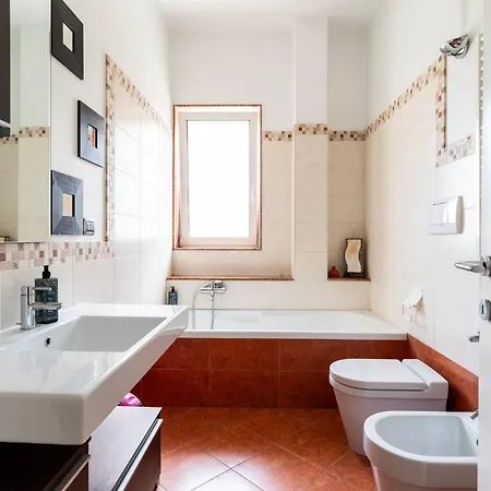 Roomy Family By Wonderful Italy *